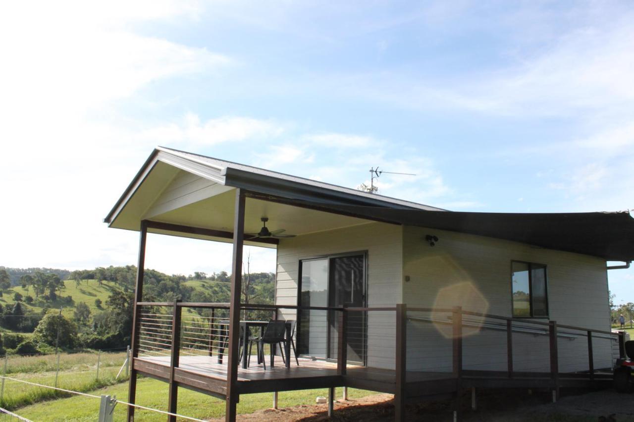 Valley Cabins By The Creek Imbil Exterior photo
